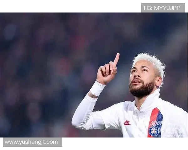 盘点足坛那些以光头造型闻名的传奇巨星球场风采 盘点足坛那些以光头造型闻名的传奇巨星球场风采