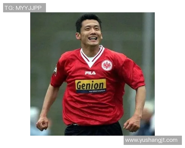 2025年中国足球明星排名前十：实力与潜力并存的球员们