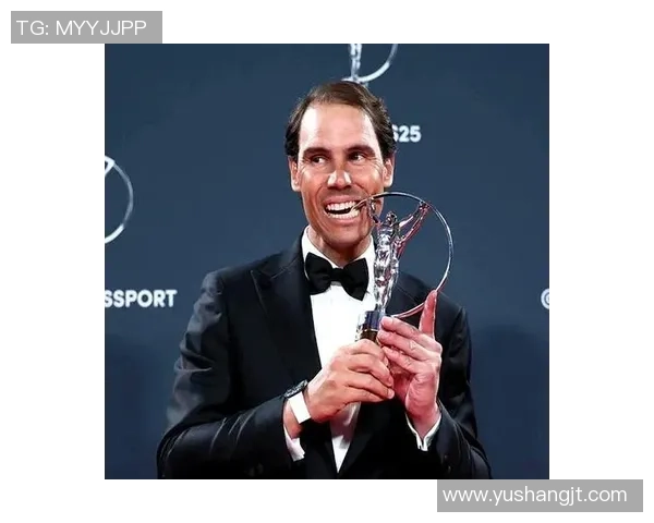 意大利著名球星的荣耀时刻与足球历史长河中的辉煌传奇 意大利著名球星的荣耀时刻与足球历史长河中的辉煌传奇